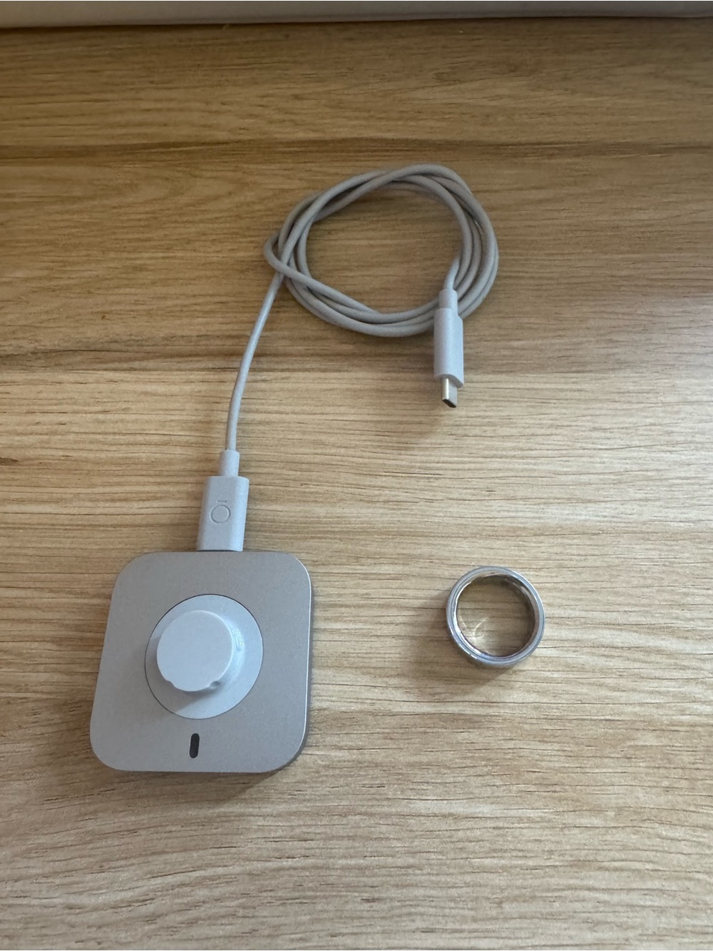 Oura Ring 4 - Smart Ring - Size 8 - Silver